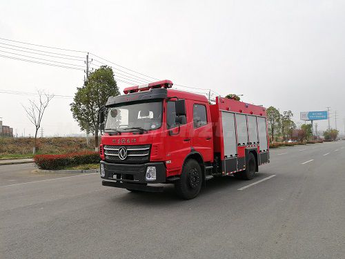 江特牌JDF5160GXFPM60/E6型泡沫消防車
